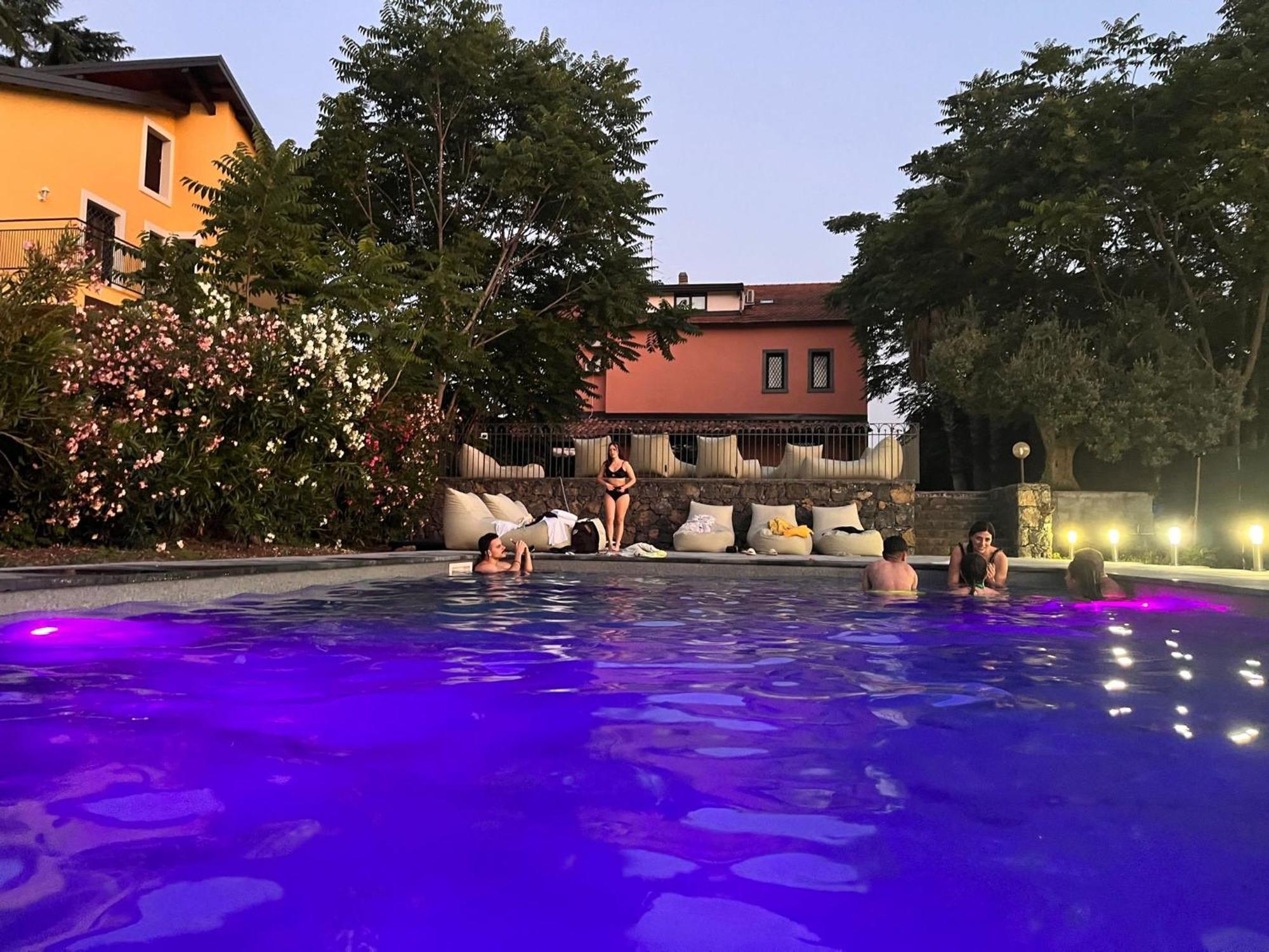 Ottomood B&B And Apartments Tremestieri Etneo Exterior foto