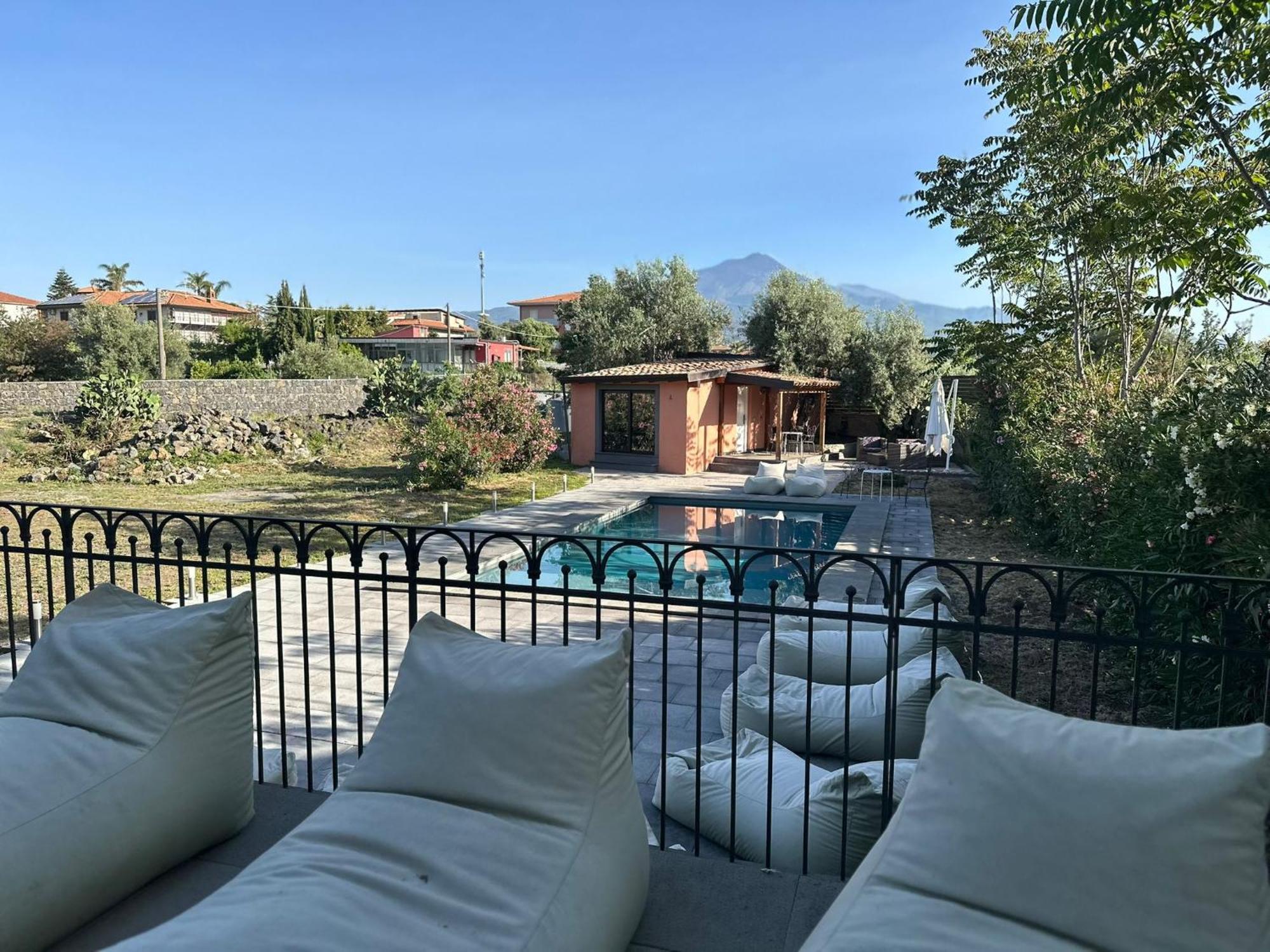 Ottomood B&B And Apartments Tremestieri Etneo Exterior foto