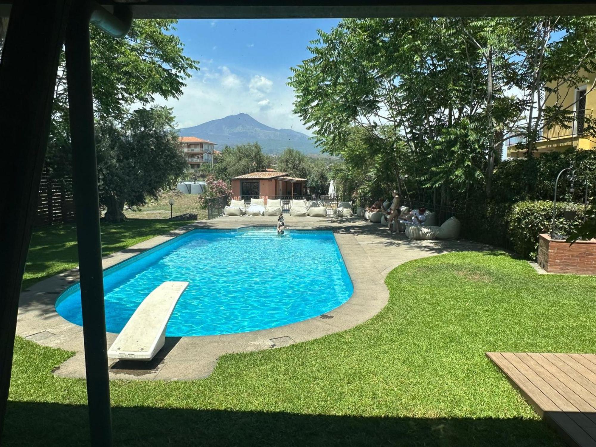 Ottomood B&B And Apartments Tremestieri Etneo Exterior foto